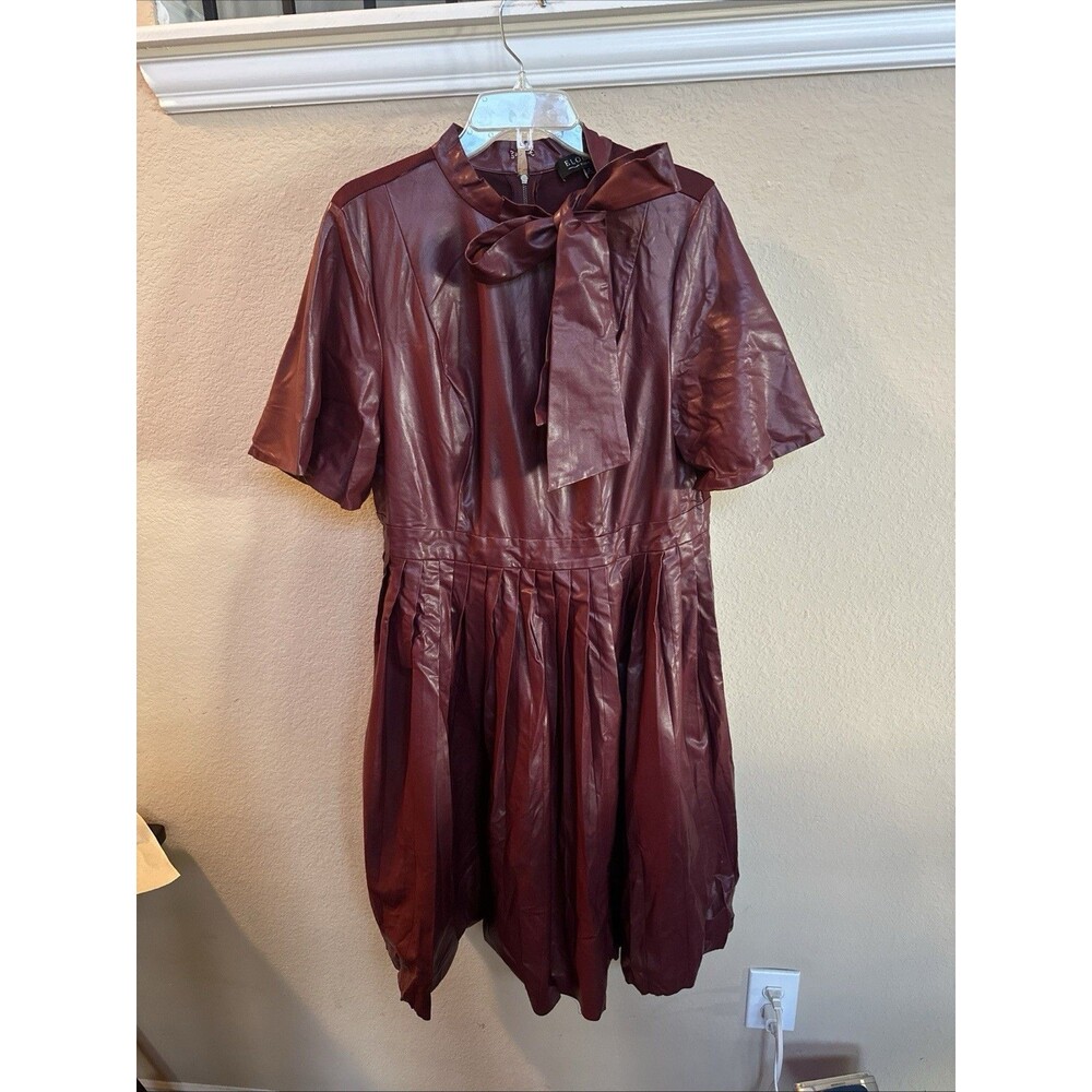 Eloquii Sz 16 Red Pleather Dress Bow Pleated Skirt - Picture 4 of 8